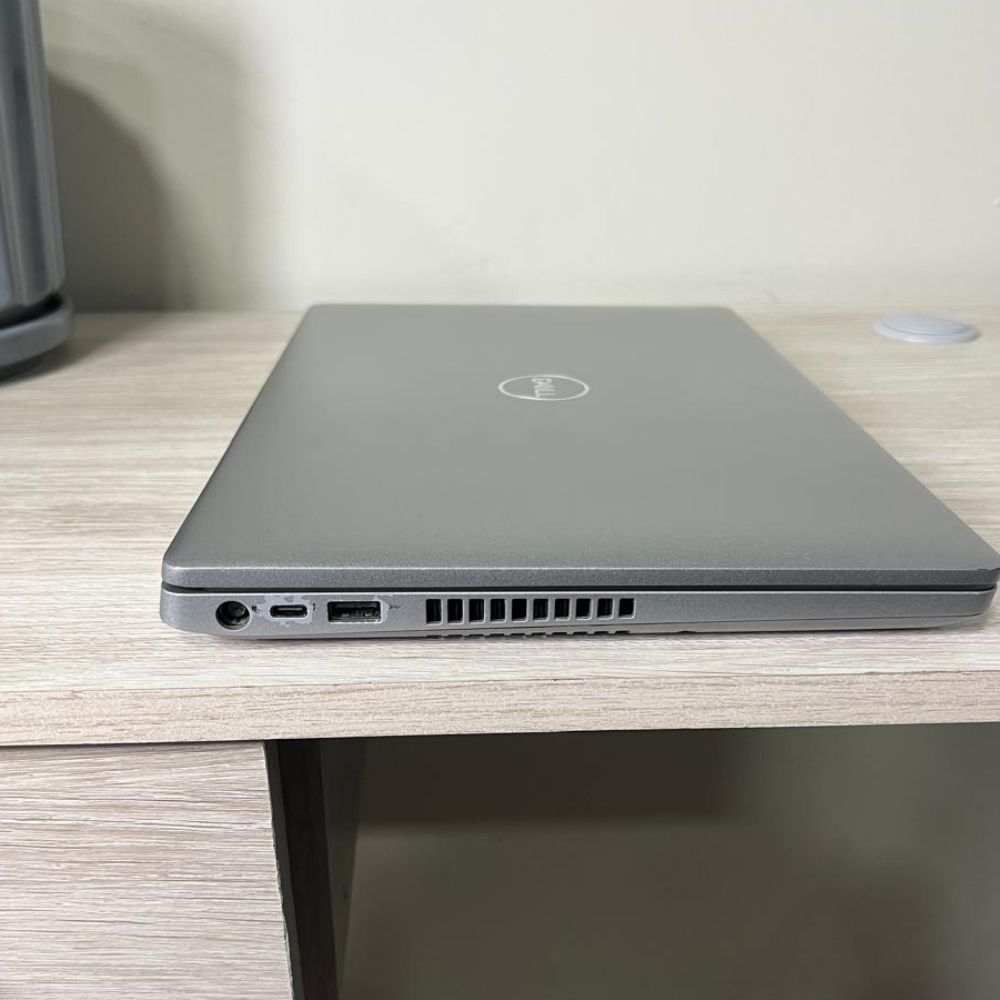 Notebook Dell Latitude 5411 (Pantalla 14″, Intel Core i7 de 10° Gen, 8GB DDR4, 256GB SSD, Teclado Inglés, Windows 11 Pro) Reacondicionado REMATE - C006157