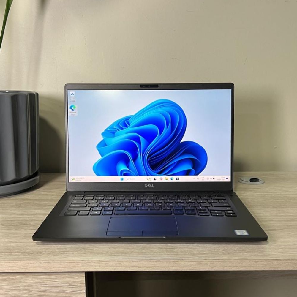 Notebook Dell Latitude 7400 (Pantalla 14", Intel Core i7 de 8° Gen, 8gb DDR4, 128gb M.2, Teclado Inglés, Windows 11 Pro) Reacondicionado REMATE - C006225