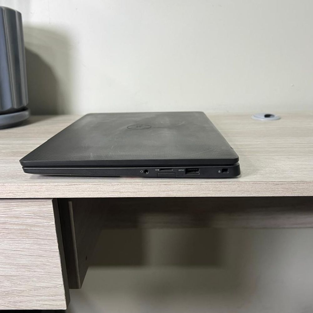 Notebook Dell Latitude 7400 (Pantalla 14", Intel Core i7 de 8° Gen, 8gb DDR4, 128gb M.2, Teclado Inglés, Windows 11 Pro) Reacondicionado REMATE - C006225