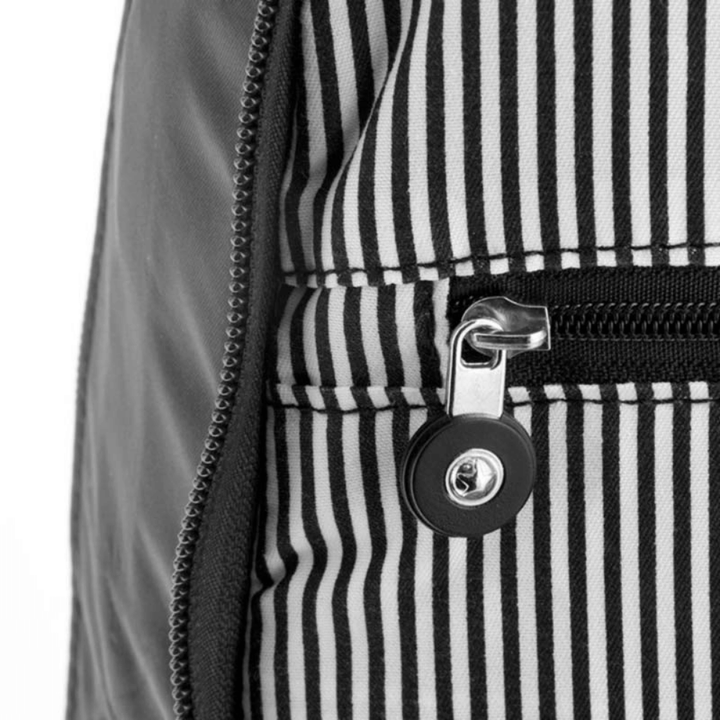 Mochila para Notebook Klip Xtreme Monaco KNB-426BL (Hasta 15.6", Nylon, Negra)