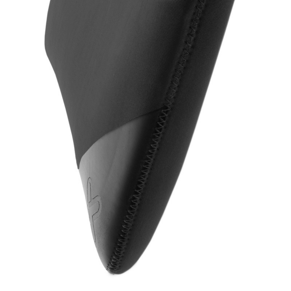 Funda para Notebook Klip Xtreme NeoActive (Hasta 15.6", Neopreno, Negra)