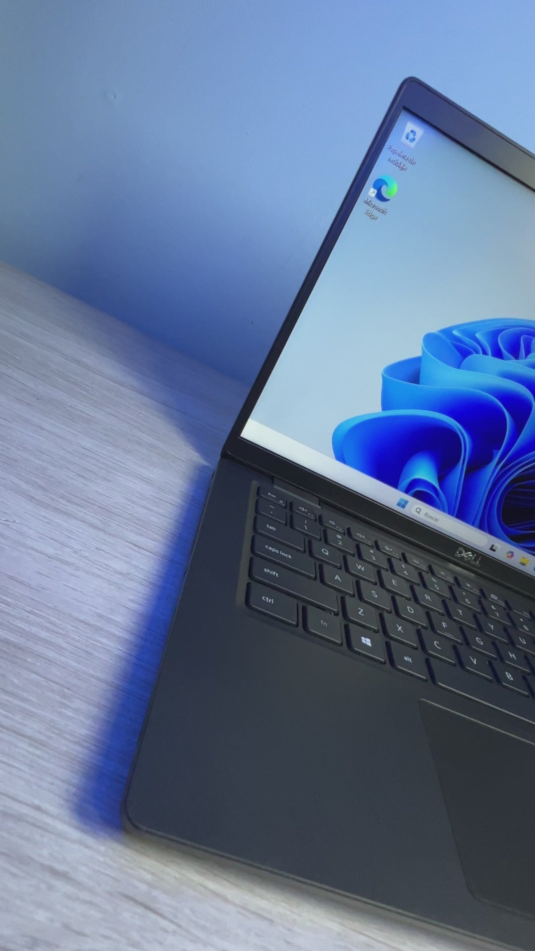 Notebook Dell Latitude 7420 (Pantalla 14" Touch, Intel Core i5 11° Gen, 16GB DDR4, 256GB M.2, Teclado Inglés, Windows 11 Pro) Reacondicionado