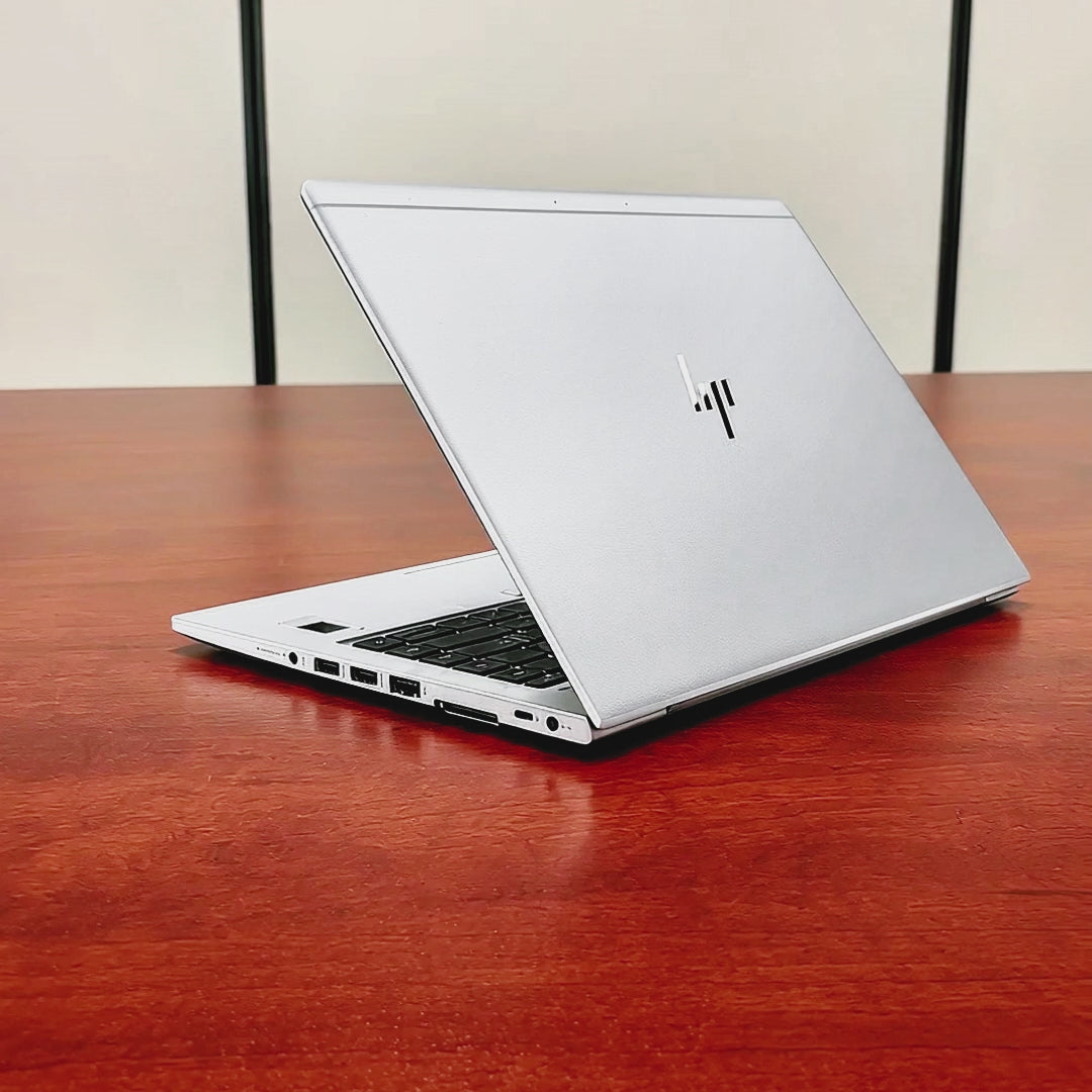 Notebook HP EliteBook 840 G5 (Pantalla 14" FHD, Intel Core i5 de 7° Gen, 8GB DDR4, 256GB M.2, Teclado Español, Windows 11 Pro) Reacondicionado